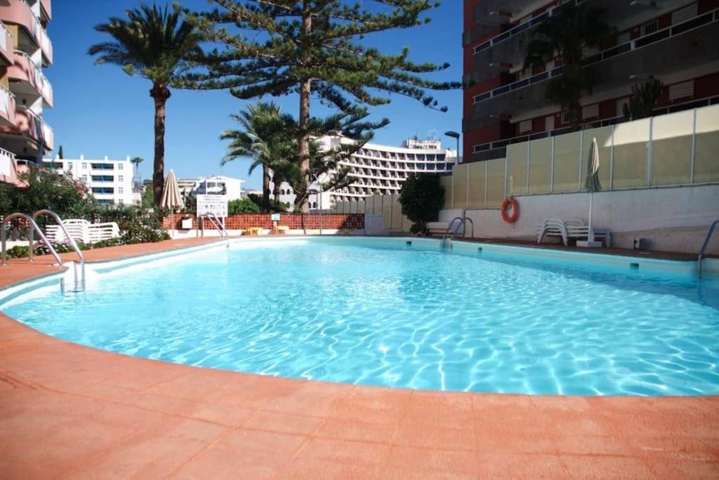 Playa Del Ingles: Beautiful Renovated Apartment Сан-Бартоломе Экстерьер фото
