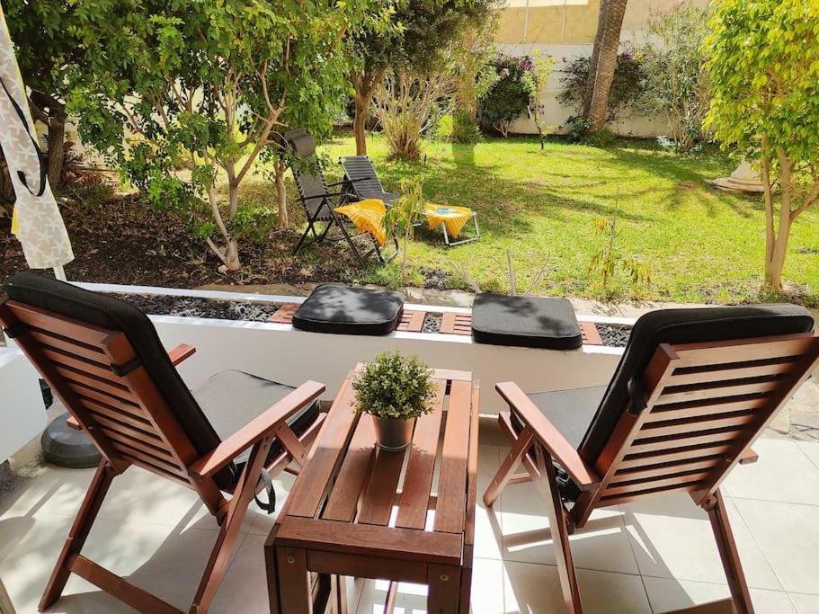 Playa Del Ingles: Beautiful Renovated Apartment Сан-Бартоломе Экстерьер фото